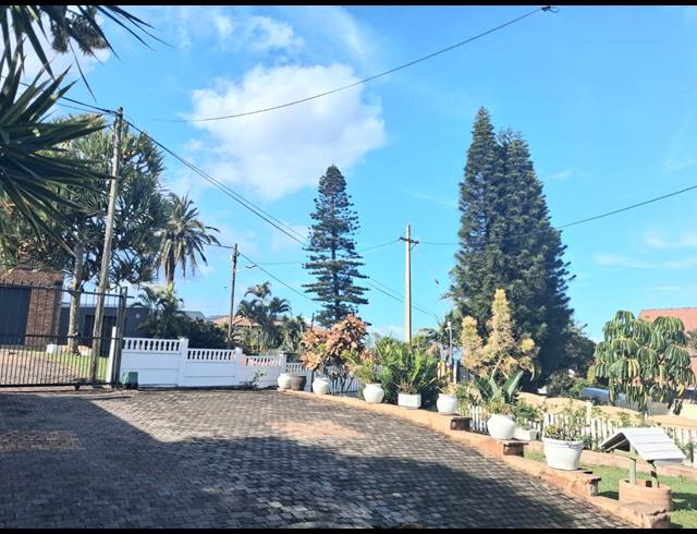 3 BEDROOM HOUSE FOR SALE IN BLUFF